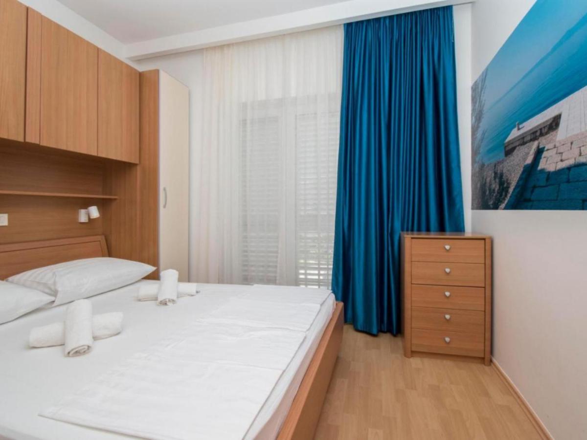 Apartments Antonio Тучепи Екстер'єр фото