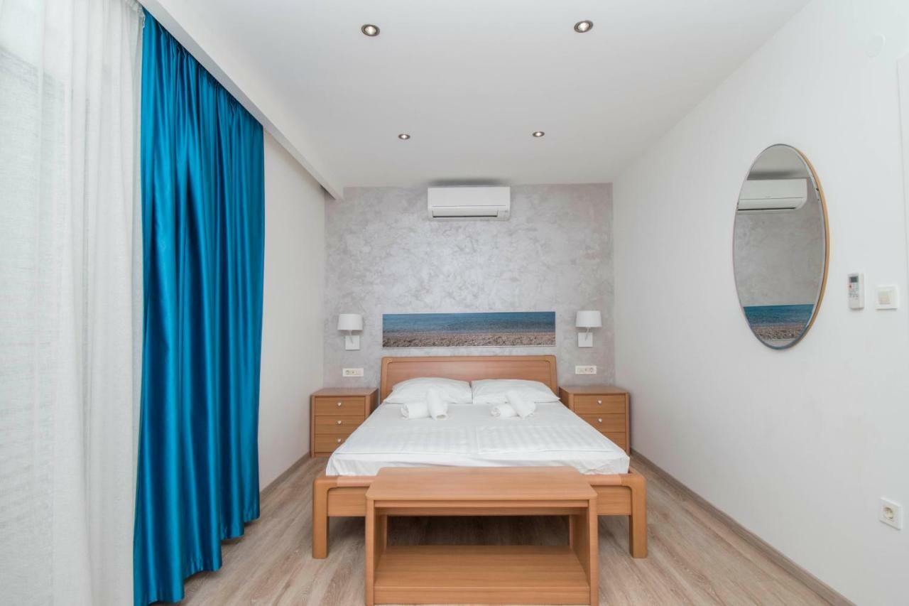 Apartments Antonio Тучепи Екстер'єр фото